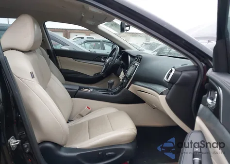 2016 Nissan Maxima 3.5 Sv z USA, uszkodzony, nr VIN 1N4AA6APXGC422422